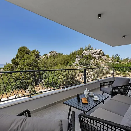 Solas Lux Makarska -