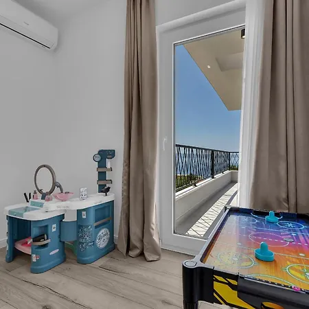 فيلة Solas Lux Makarska -