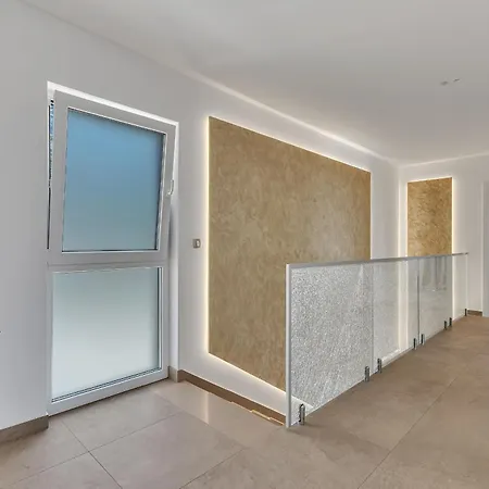 Solas Lux Makarska - Villa *