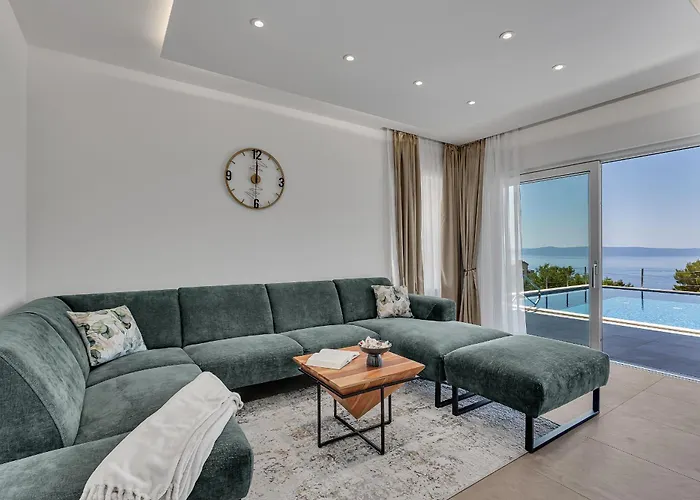 Solas Lux Makarska -