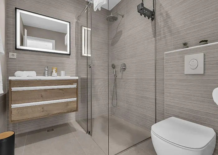 Solas Lux Makarska - Veliko Brdo (Makarska)