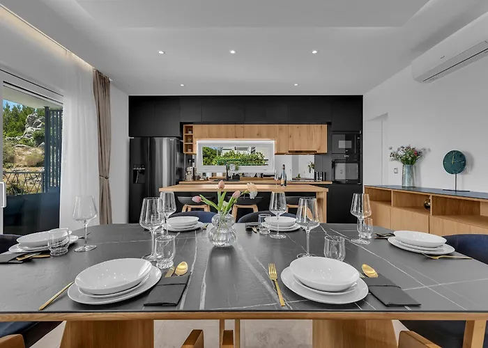 Solas Lux Makarska - * Veliko Brdo (Makarska)