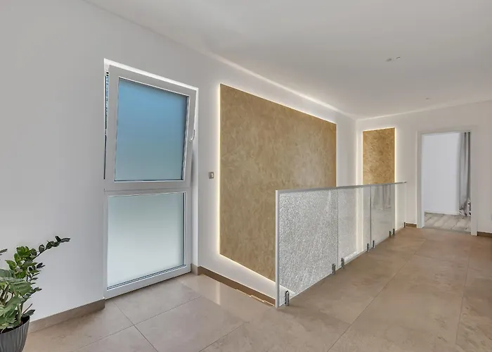 Solas Lux Makarska - Vila *